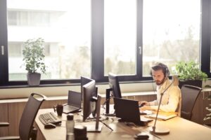 Recrutez les meilleurs talents financiers